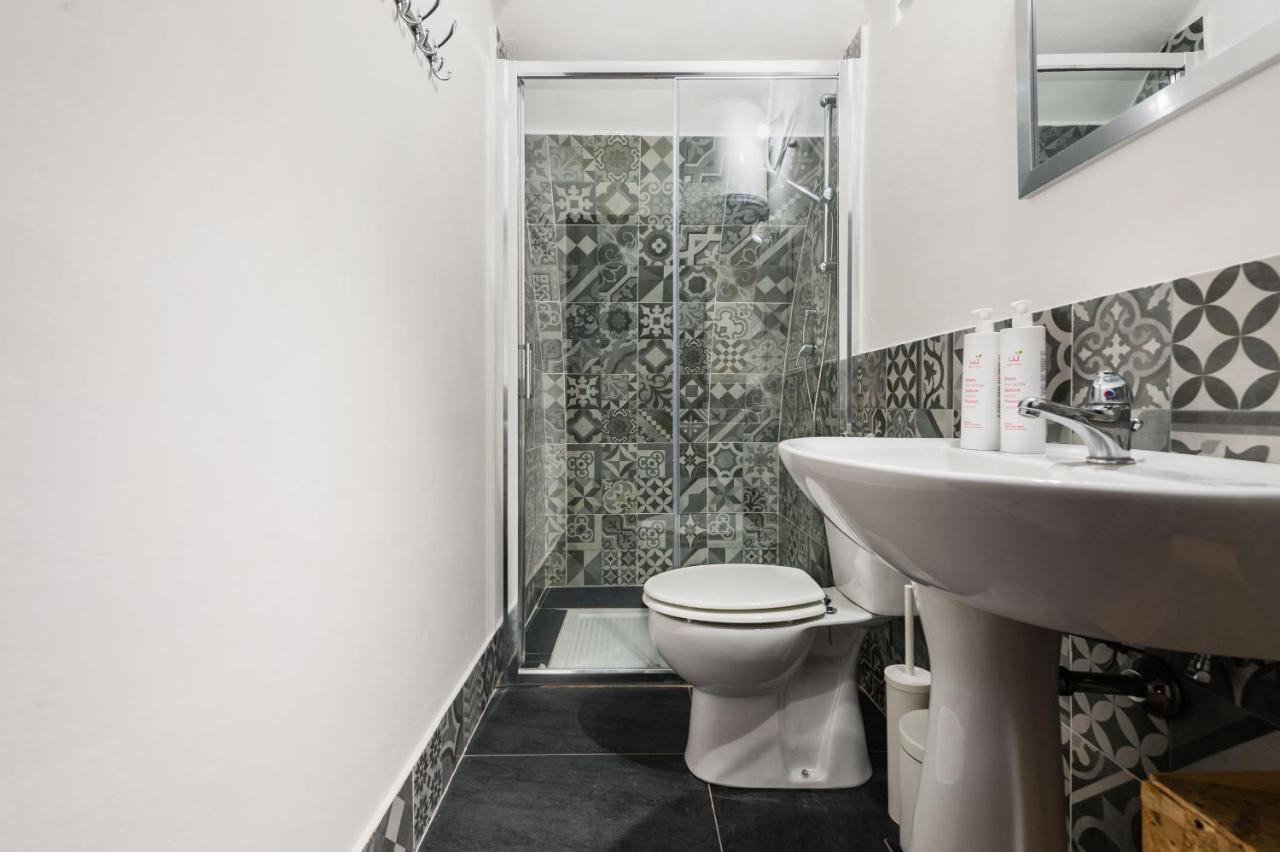 Apartment Manzoni 40 By Wonderful Italy Катания Экстерьер фото